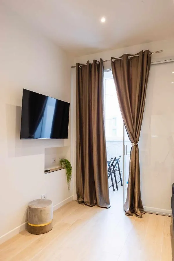 Camonia Luxury Free Parking 2Km Da Bologna Apartment Italy
